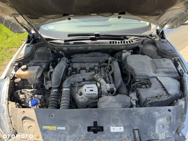 Peugeot 508 1.6 e-THP Allure S&S - 8