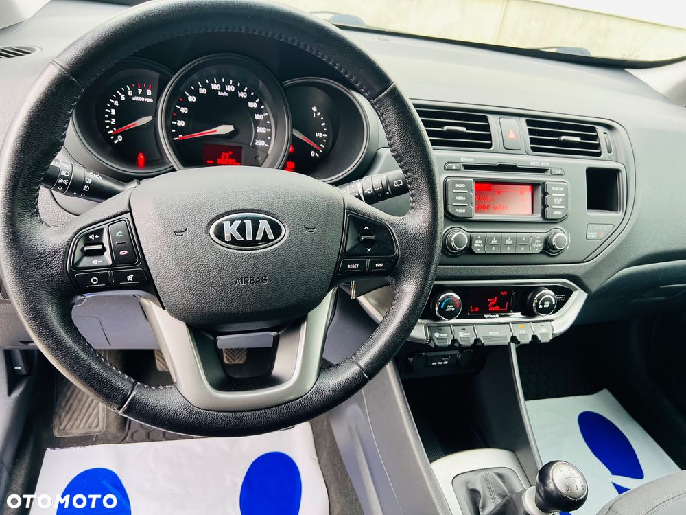 Kia Rio 1.2 Business Line - 23
