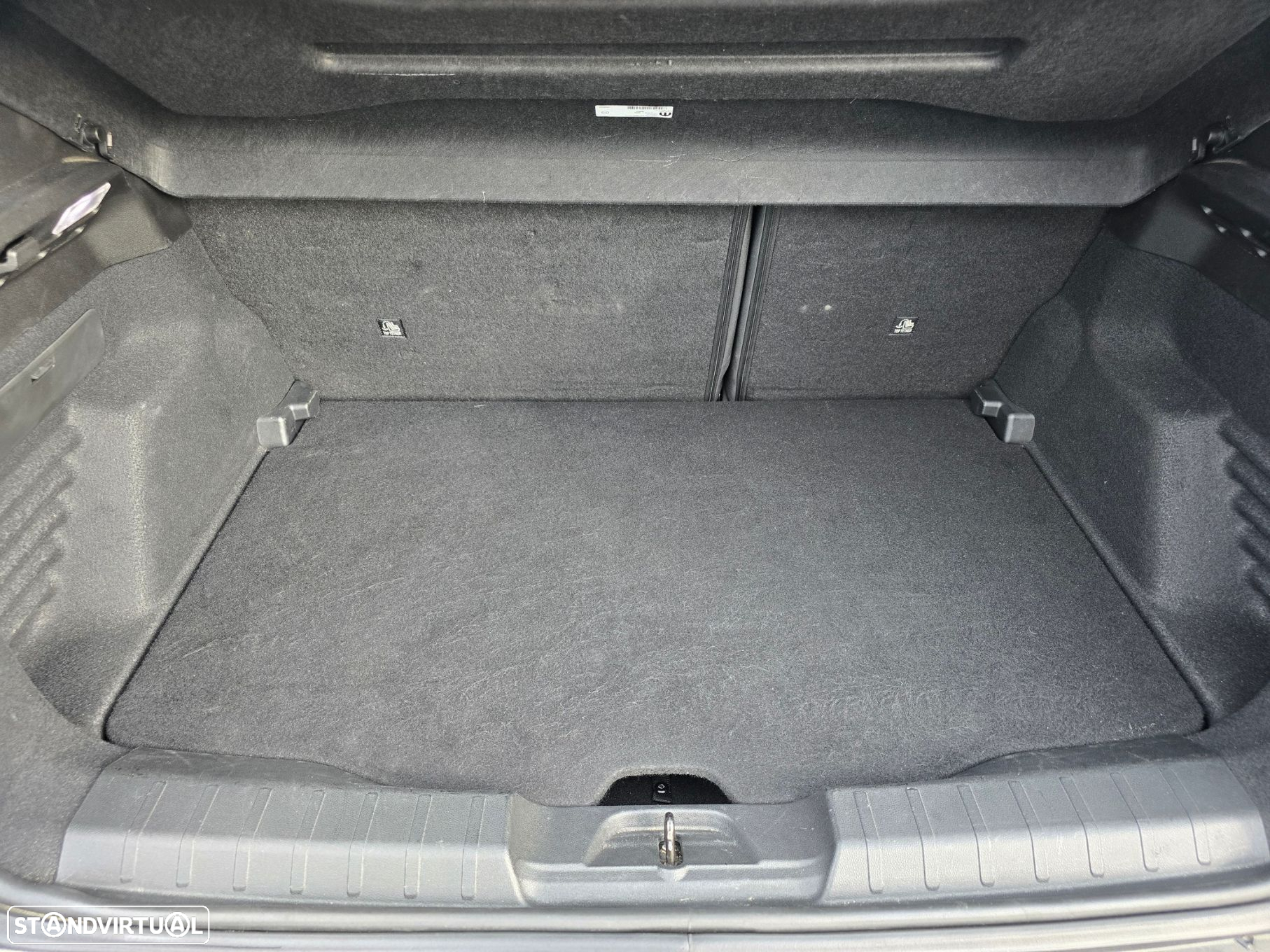 Jeep Avenger 1.2 GSE T3 Altitude - 44