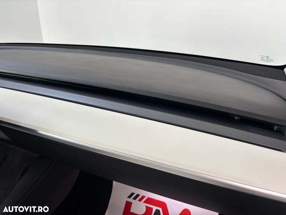 Tesla Model 3 Langstreckenbatterie Allradantrieb Dual Motor - 13