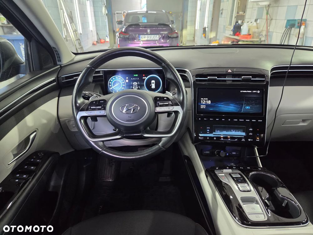 Hyundai Tucson 1.6 T-GDi 48V Platinum 4WD DCT - 36