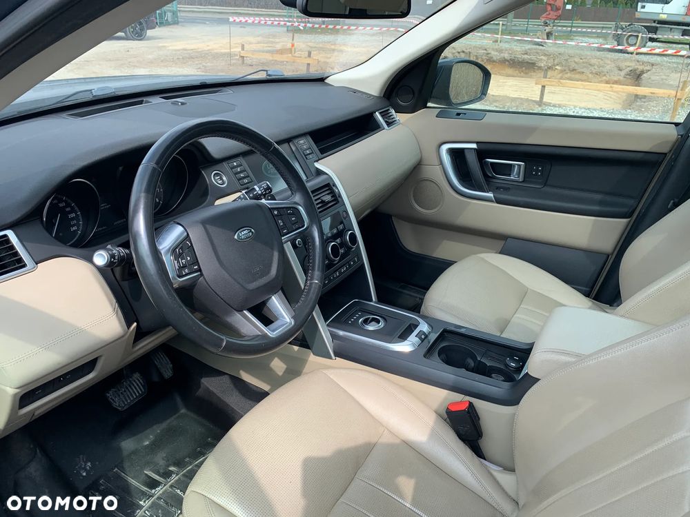 Land Rover Discovery Sport P250 R-Dynamic HSE - 7