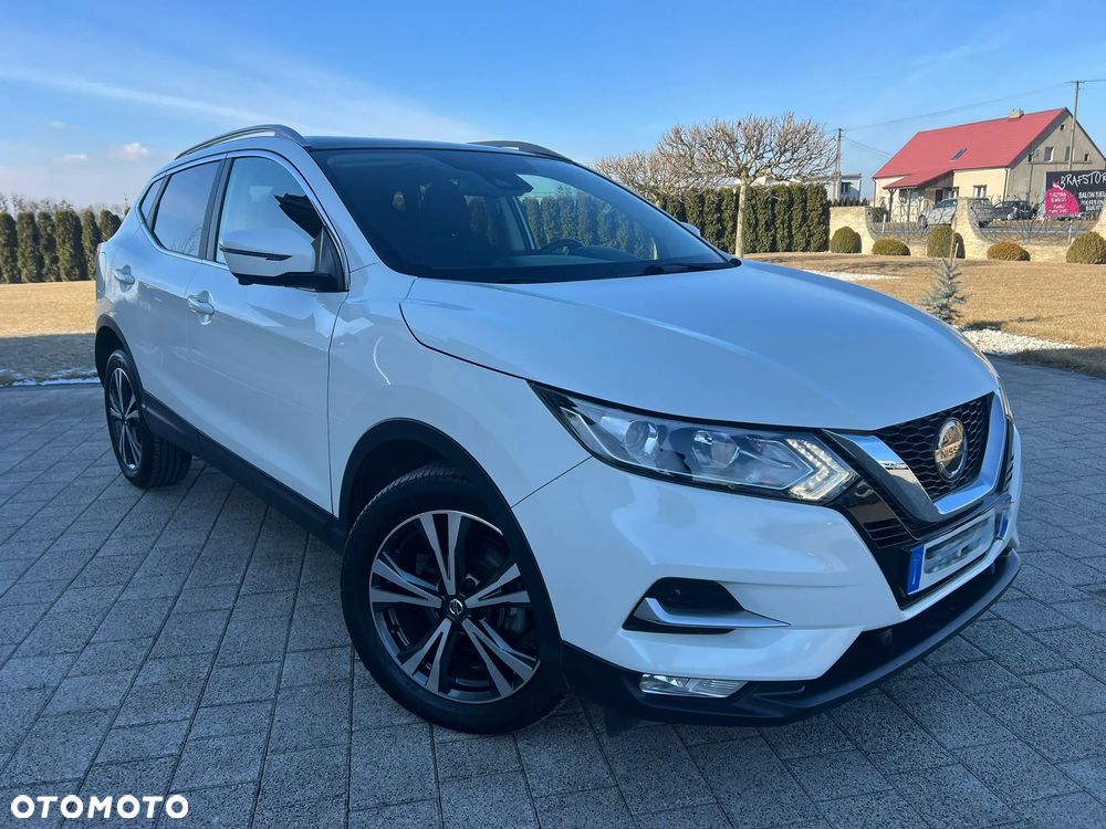 Nissan Qashqai - 2