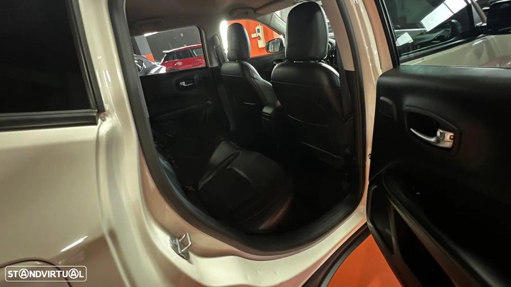 Jeep Compass 1.6 M-Jet Limited - 4