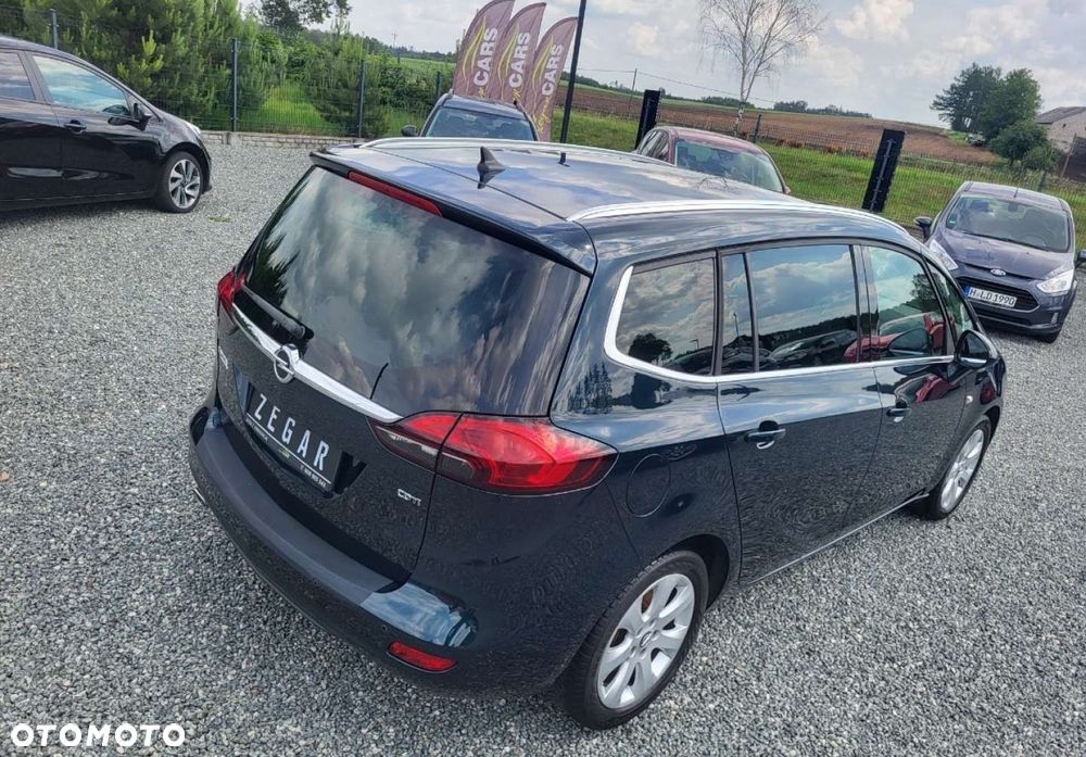 Opel Zafira - 36