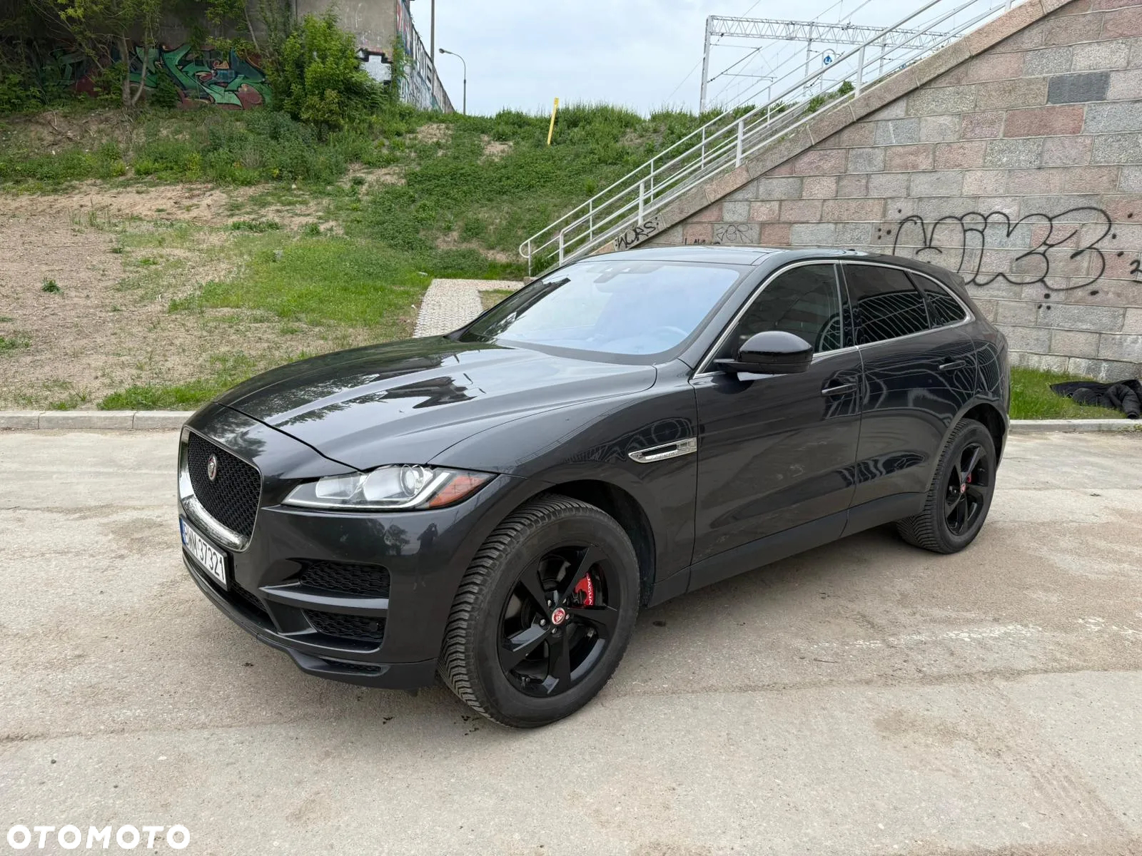 Jaguar F-Pace 30t AWD Prestige - 4