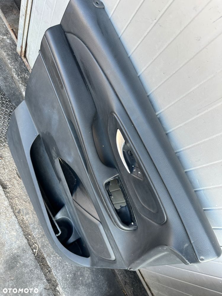 Mercedes 447 v klasa Metris Vito   tapicerka  boczek  Drzwi lewy przód - 6