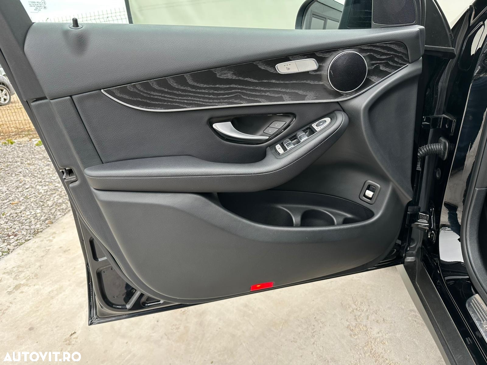 Mercedes-Benz GLC 250 d 4Matic 9G-TRONIC Exclusive - 22