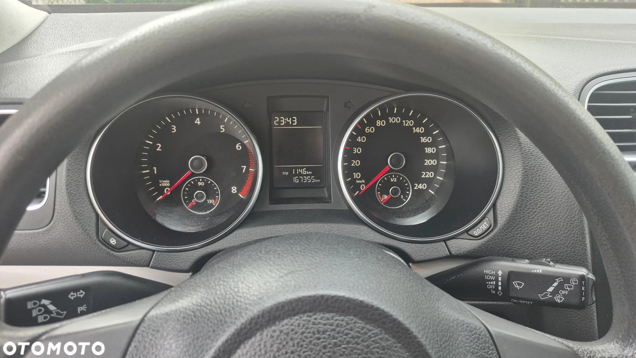 Volkswagen Golf V 1.6 Comfortline - 23