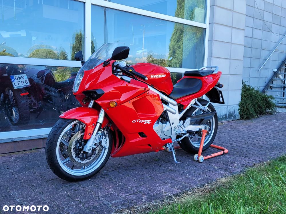 Hyosung GT - 7