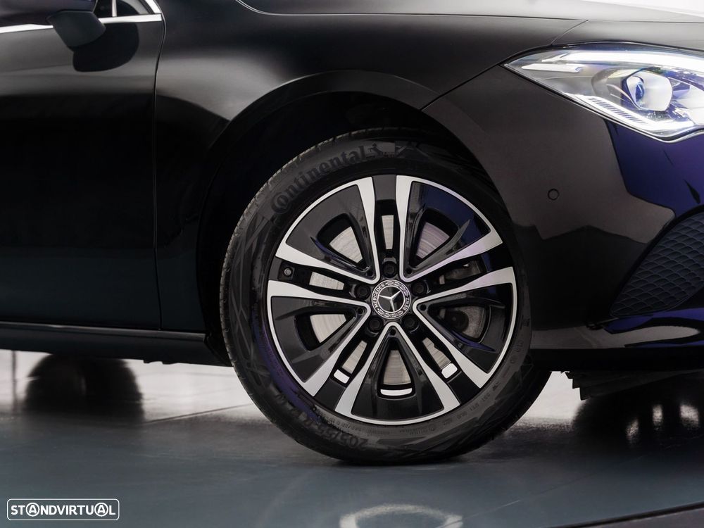 Mercedes-Benz CLA 250 e Shooting Brake Style Plus - 14