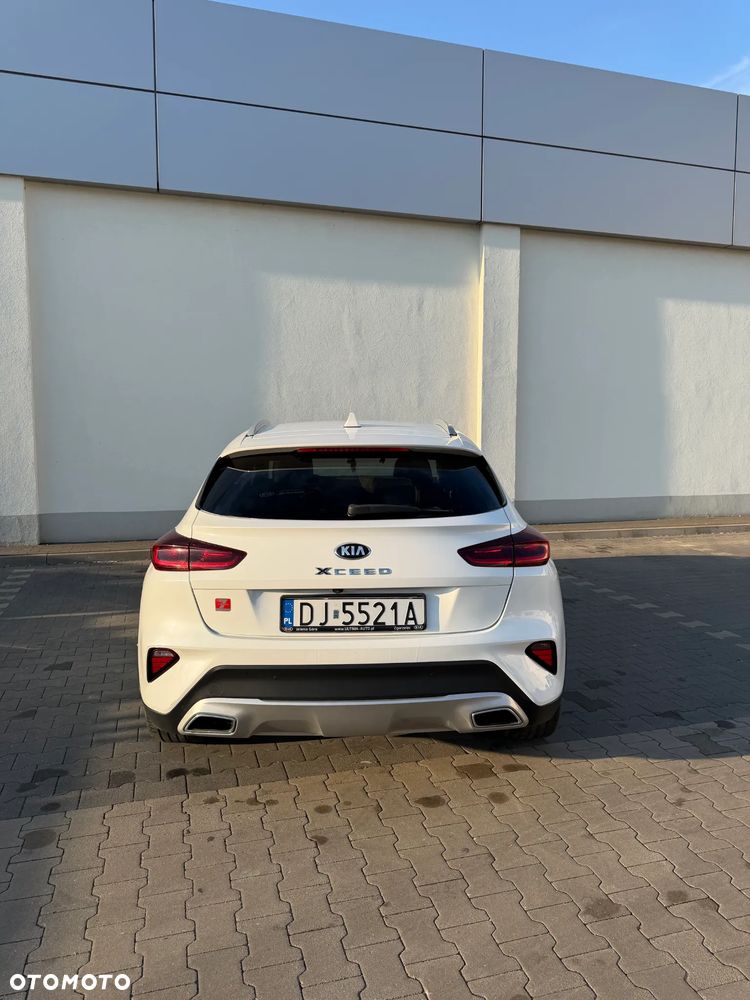 Kia XCeed 1.4 T-GDI L Business Line DCT - 11