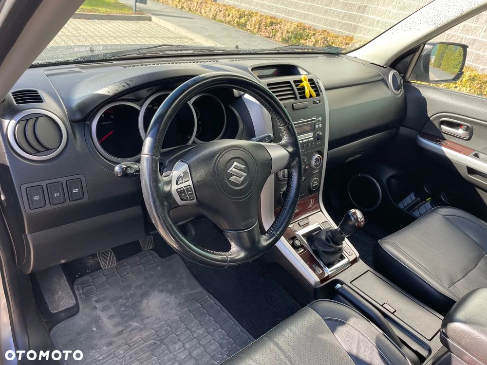 Suzuki Grand Vitara 1.9 DDiS - 7
