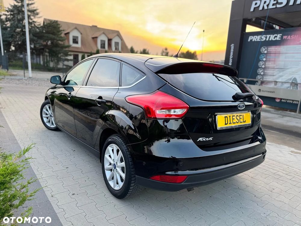 Ford Focus 1.6 TDCi DPF Titanium - 4
