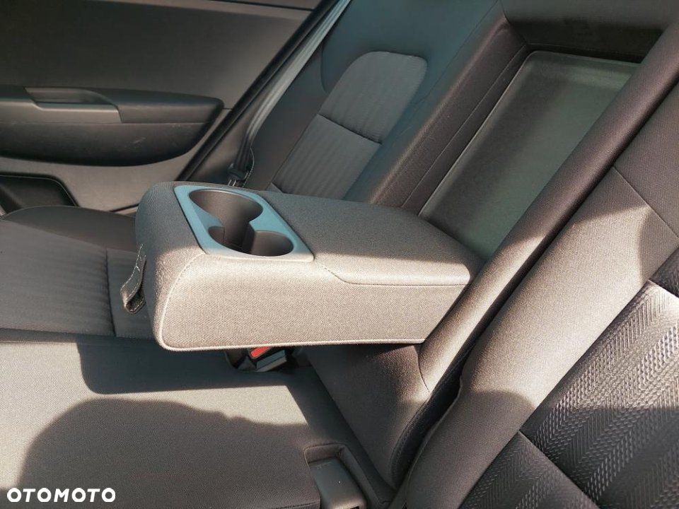 Kia Sportage - 4