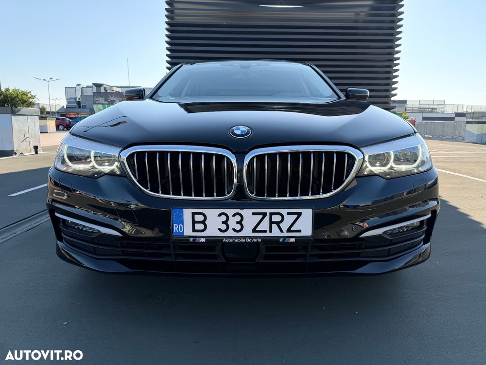 BMW Seria 5 530i xDrive AT - 1