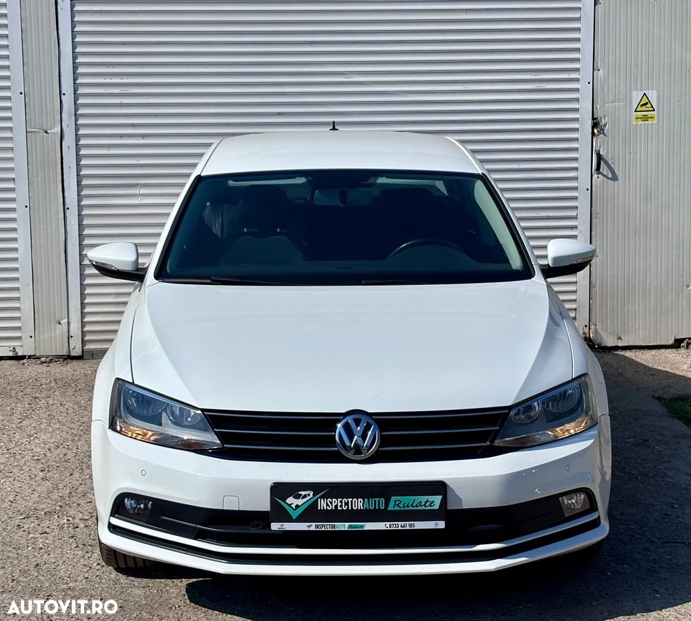 Volkswagen Jetta 1.4 TSI Comfortline - 6
