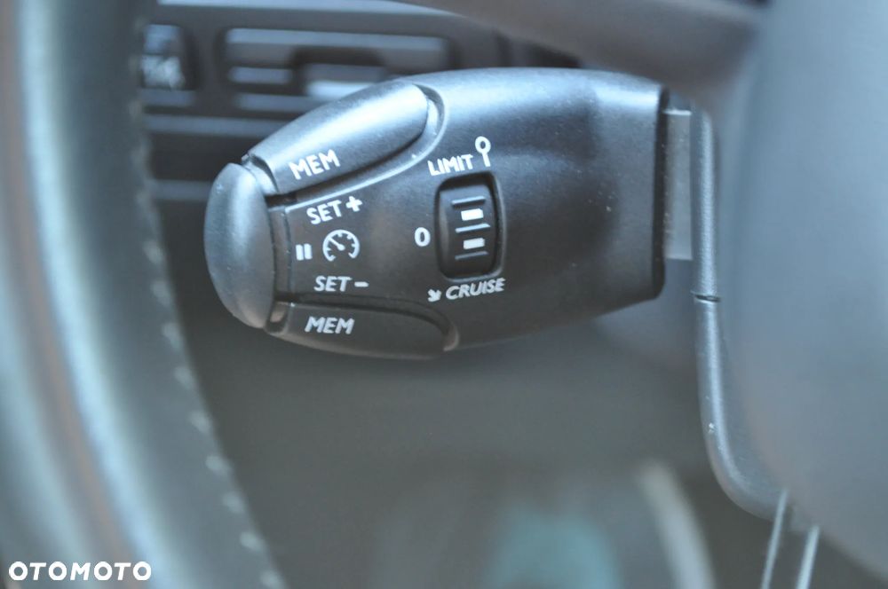Citroën C3 Aircross PureTech 110 Stop & Start EAT6 OPF Shine - 25