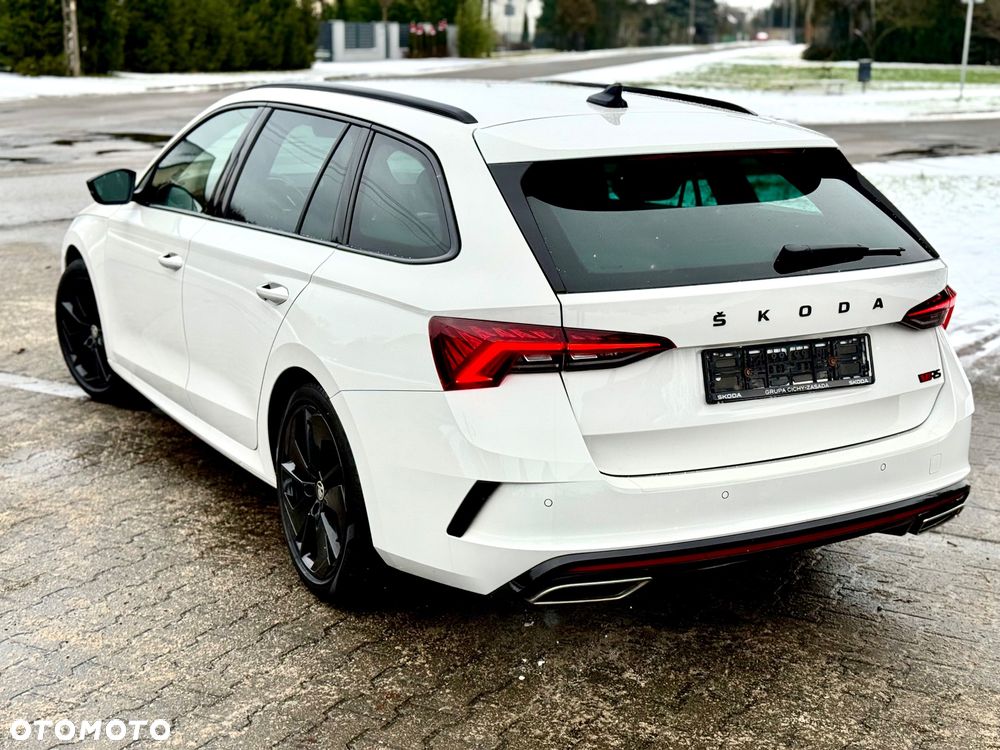 Skoda Octavia 2.0 TDI DSG RS - 15