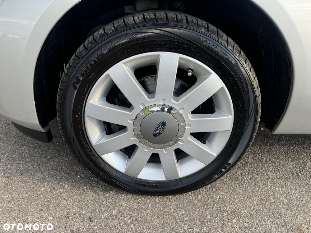 Ford Fiesta 1.4 Trend - 9