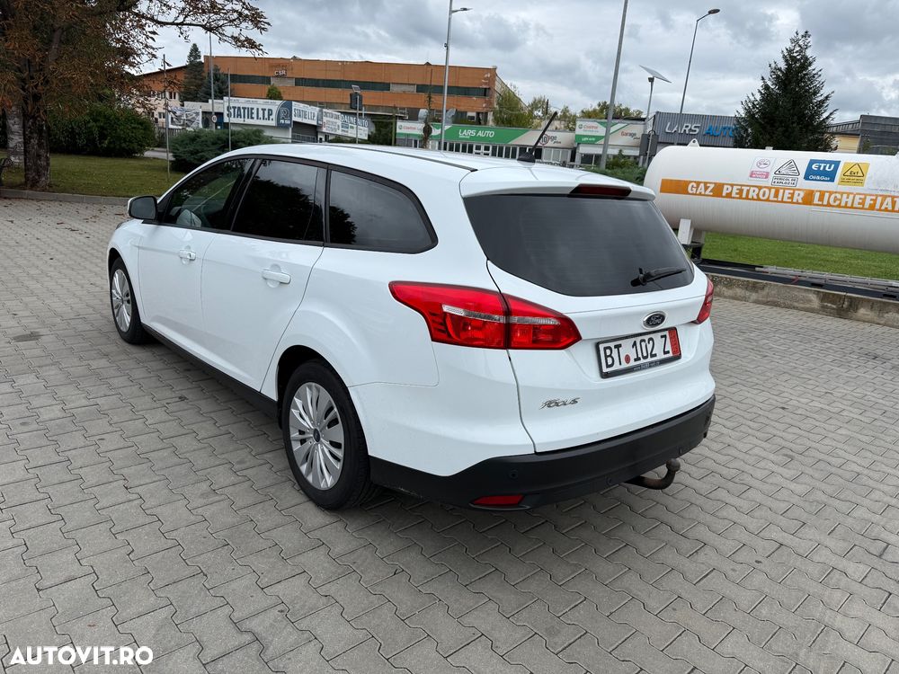 Ford Focus 1.5 EcoBlue Active Business - 4