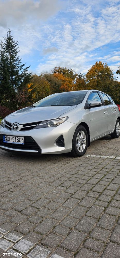 Toyota Auris 1.4 D-4D Active - 6