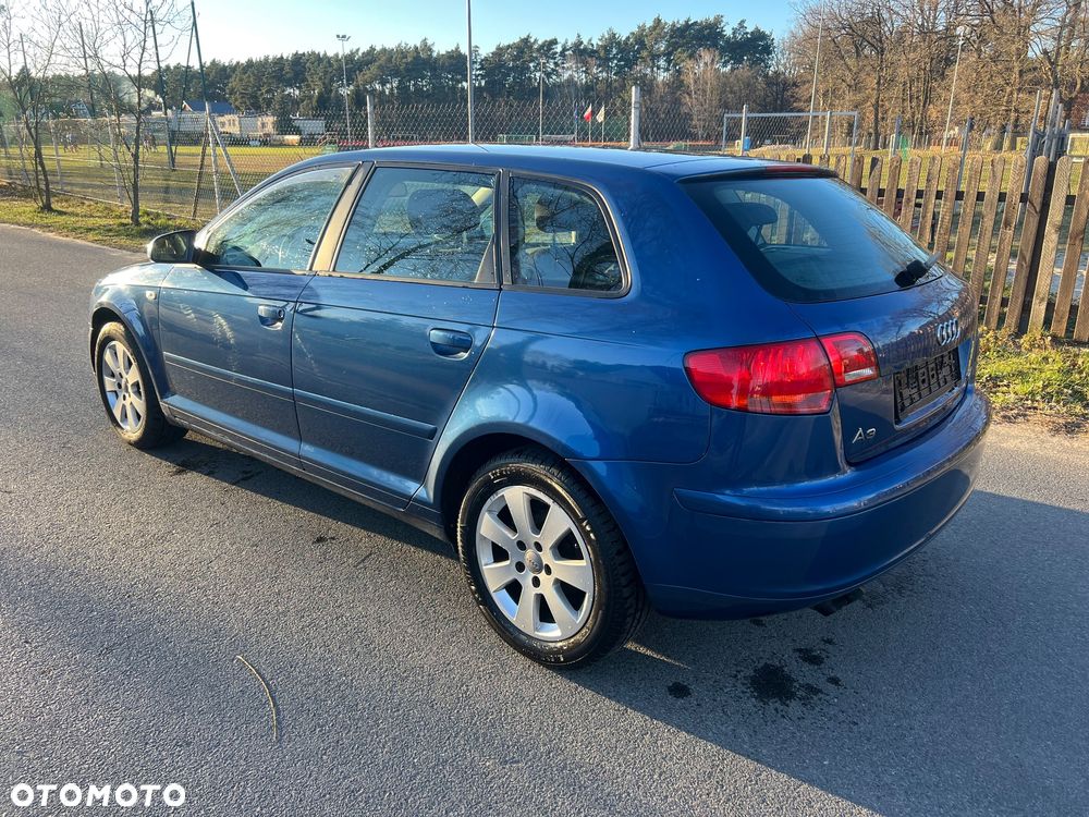 Audi A3 Sportback 1.9 TDI Attraction - 12