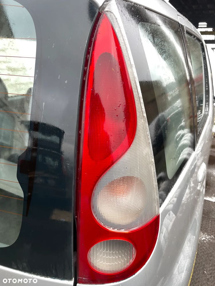MASKA ZDERZAK DRZWI LAMPA KLAPA SZYBA I INNE TOYOTA YARIS VERSO 199 - 5
