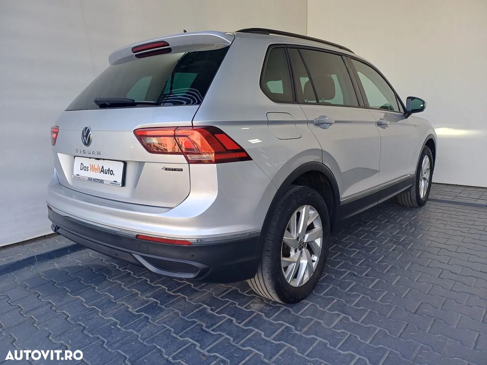 Volkswagen Tiguan 2.0 TDI SCR DSG 4Motion Life - 35