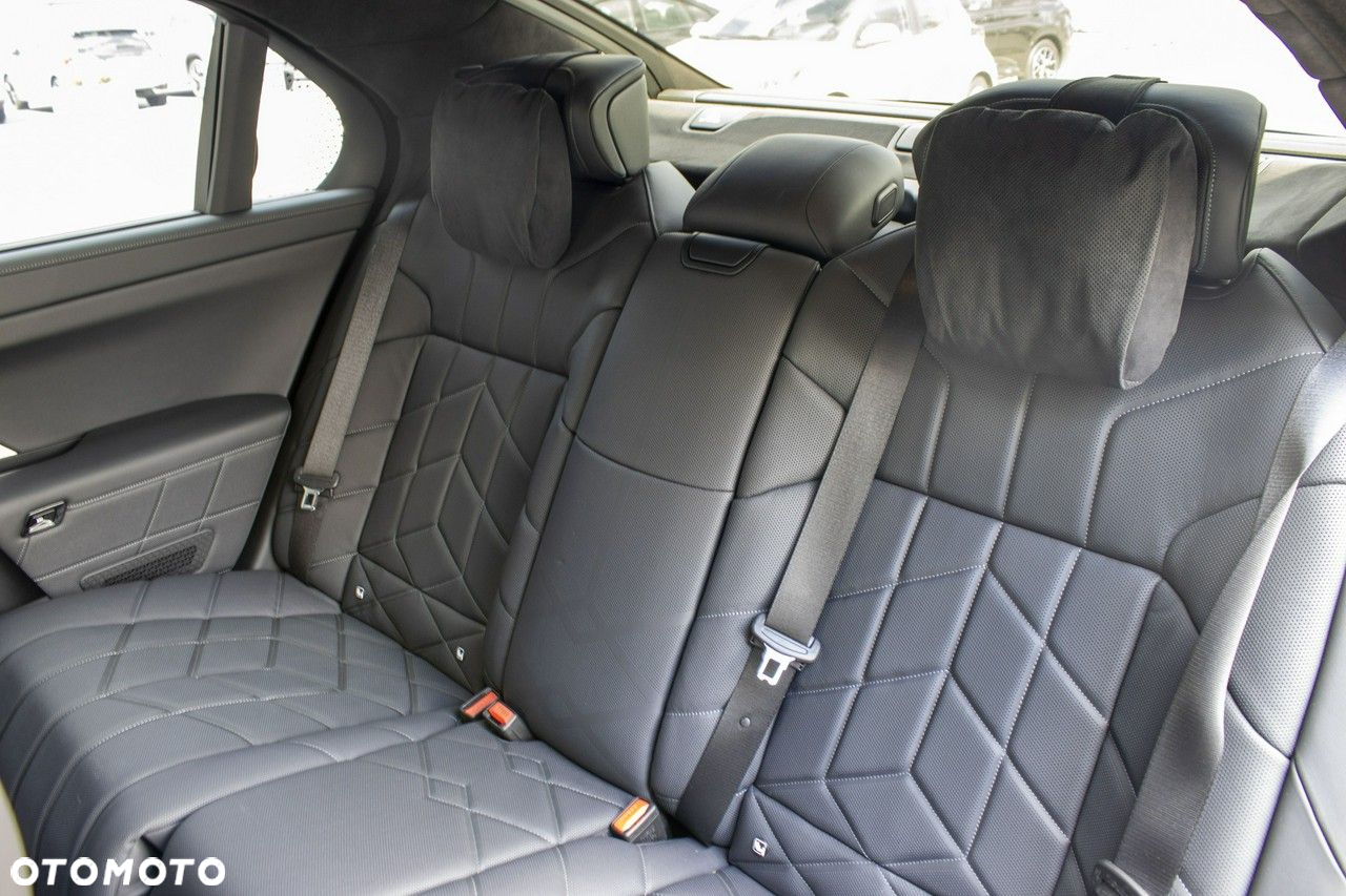 BMW Seria 7 - 20