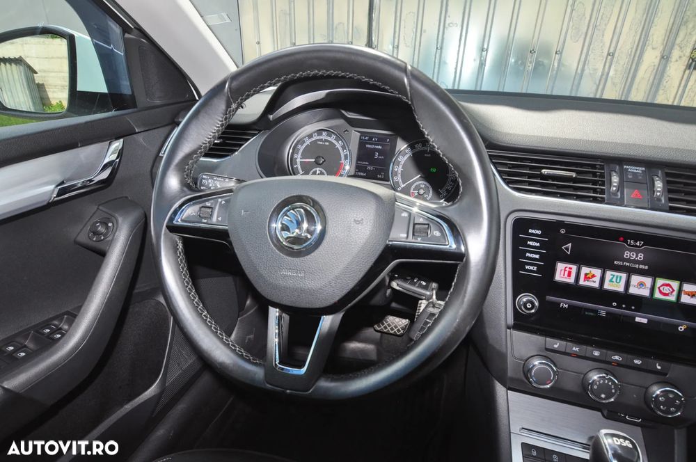 Skoda Octavia 1.6 TDI DSG Ambition - 15