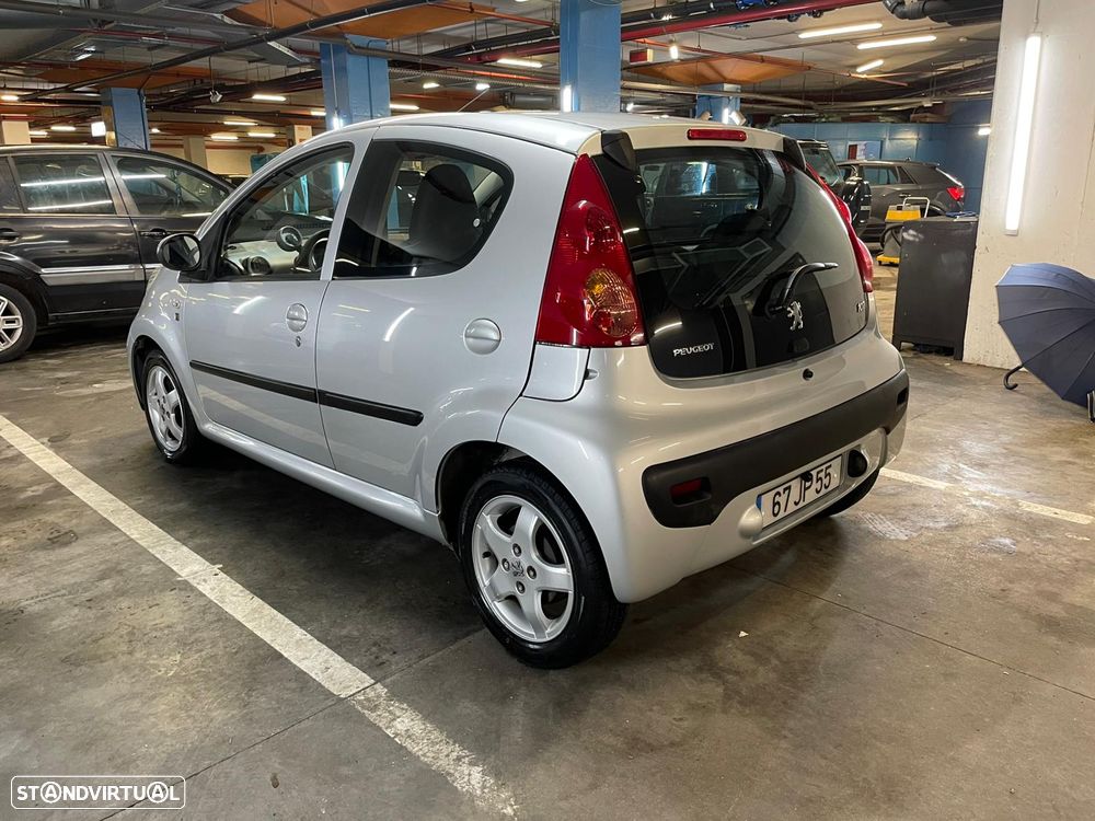 Peugeot 107 - 8