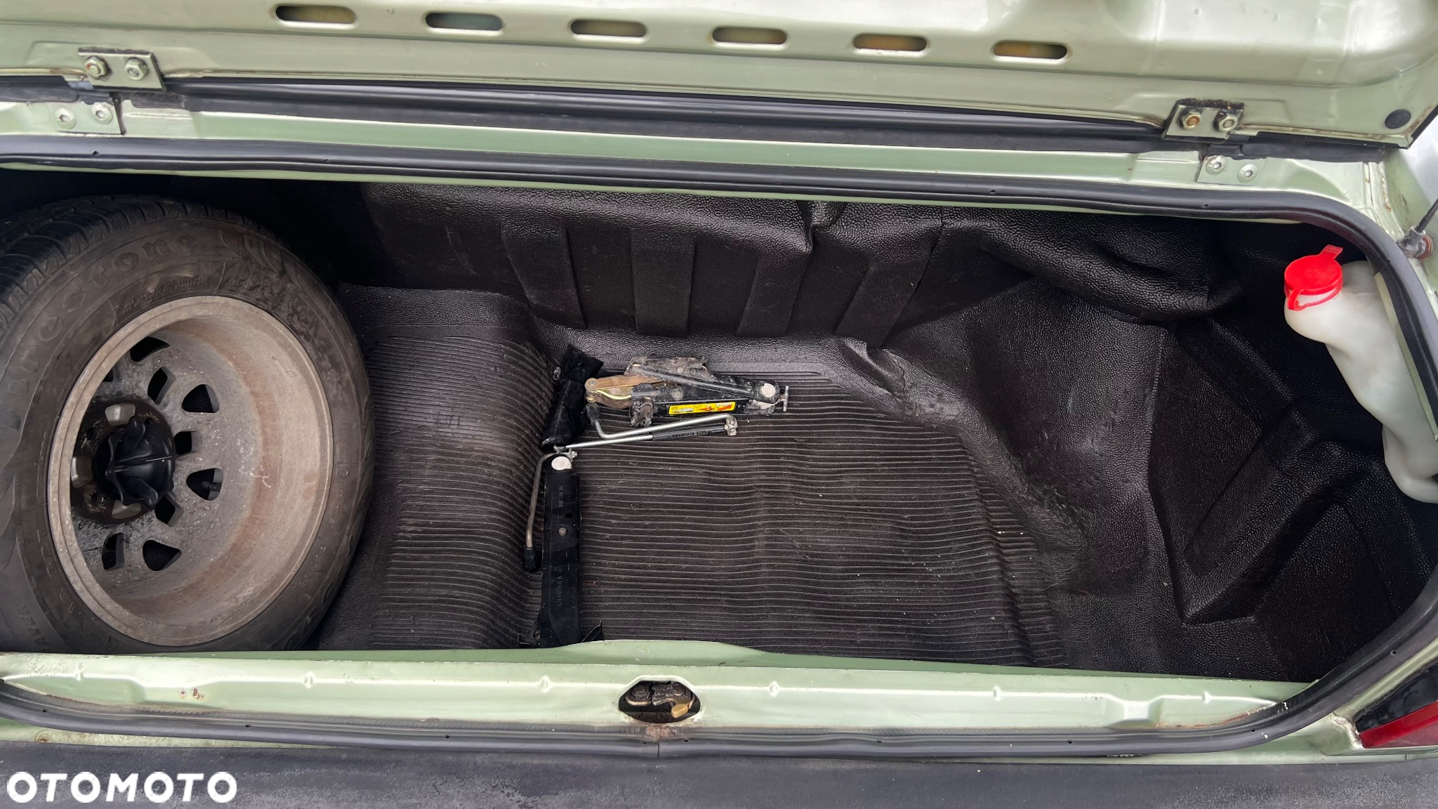 Audi Coupe - 19