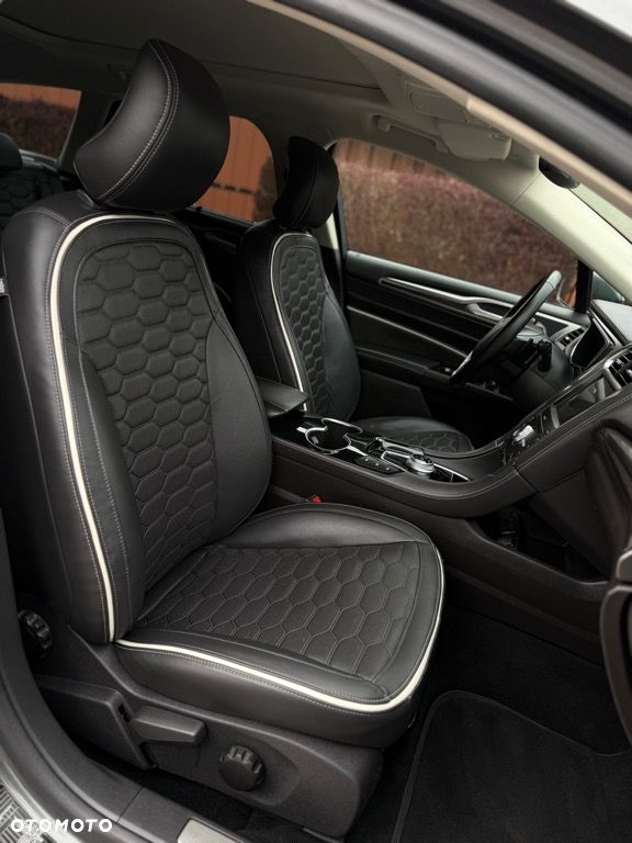 Ford Mondeo 2.0 TDCi PowerShift-Aut Allrad Vignale - 38