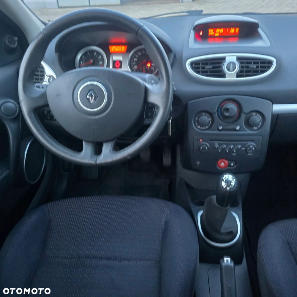 Renault Clio 1.2 16V Exception - 14