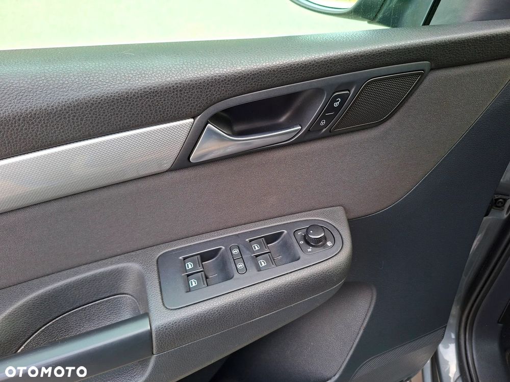 Volkswagen Sharan 2.0 TDI BlueMotion Technology Match - 33