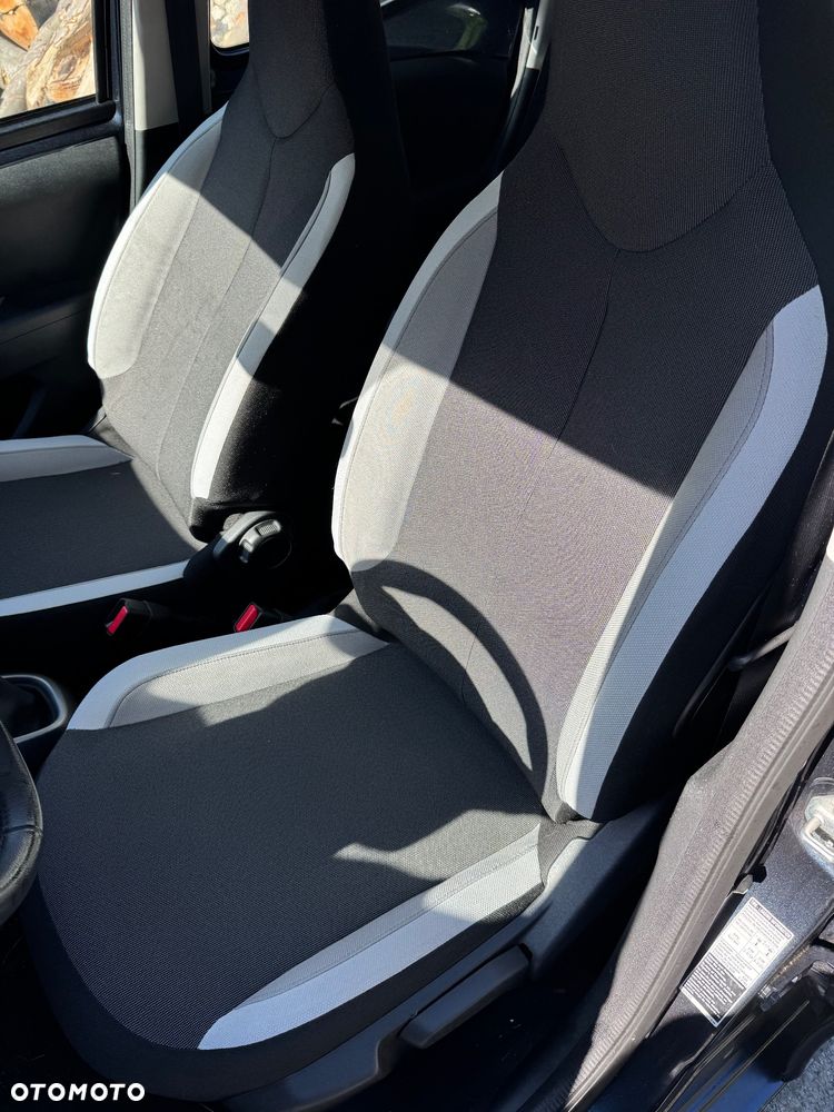 Toyota Aygo - 15