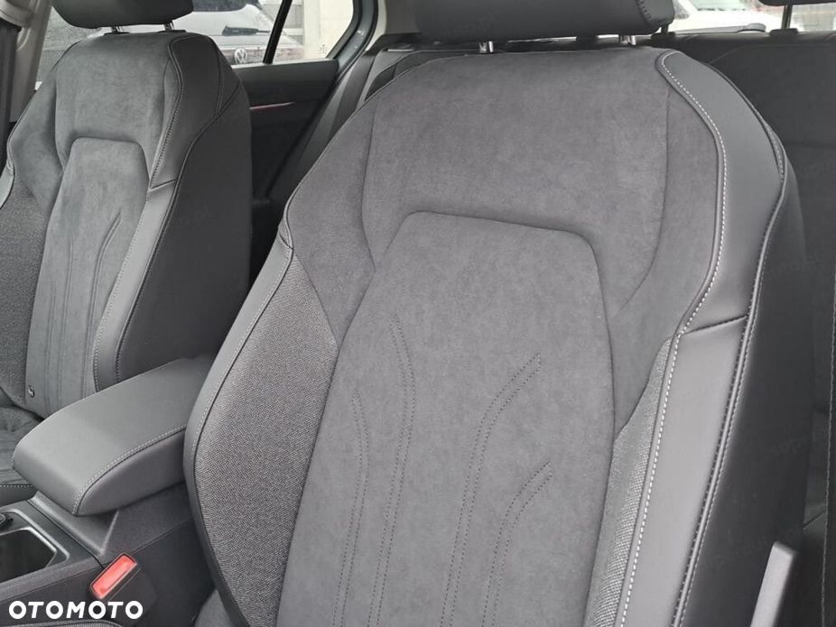 Volkswagen Golf 1.5 TSI Life Plus - 6