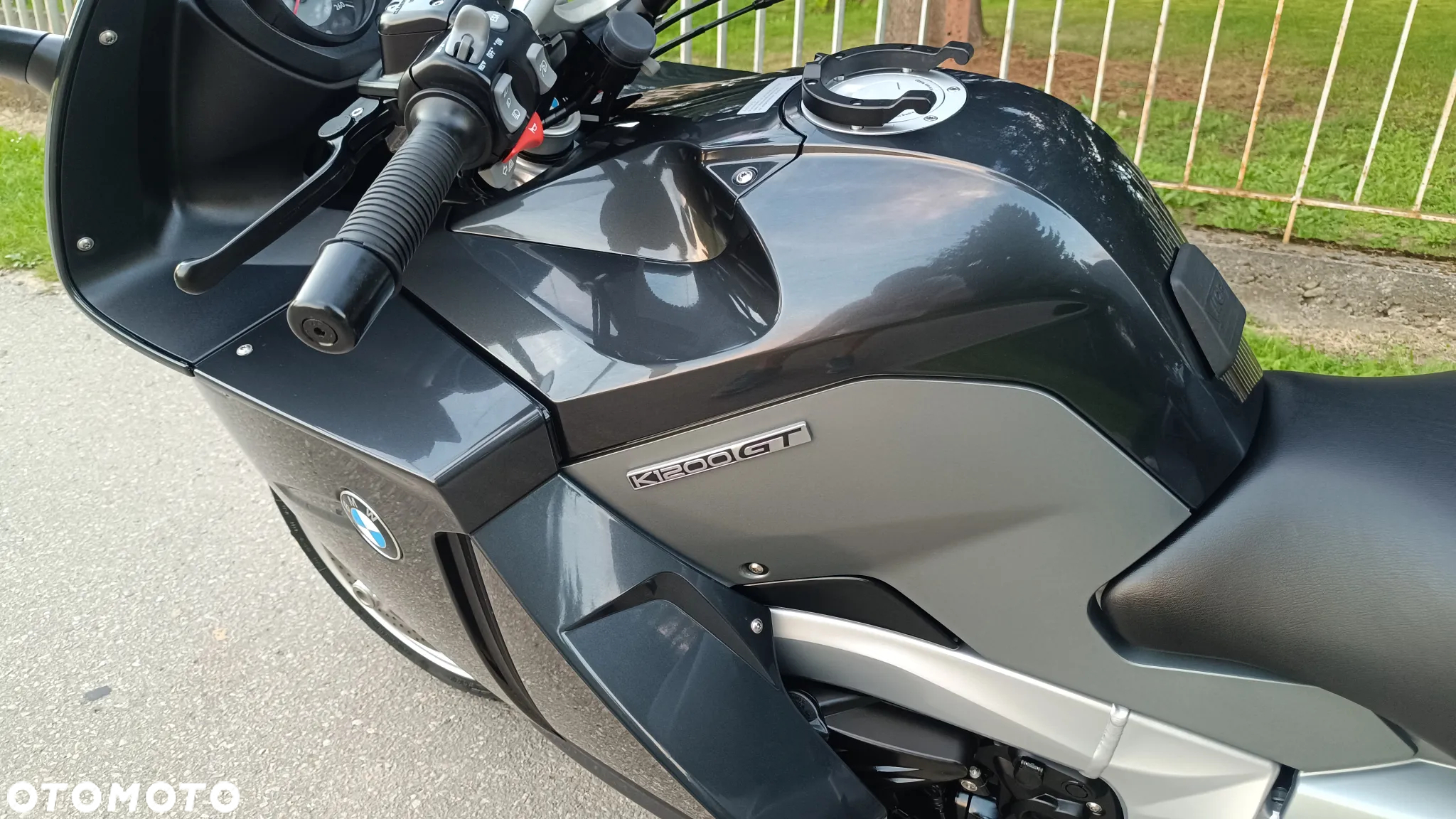 BMW K - 13