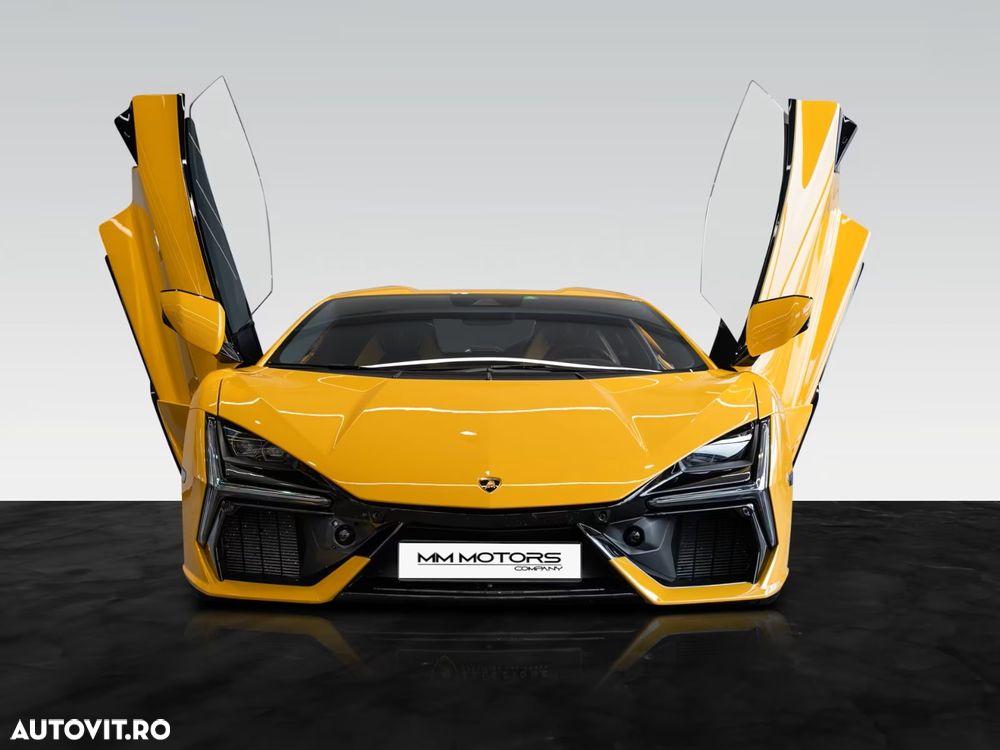 Lamborghini Revuelto - 5