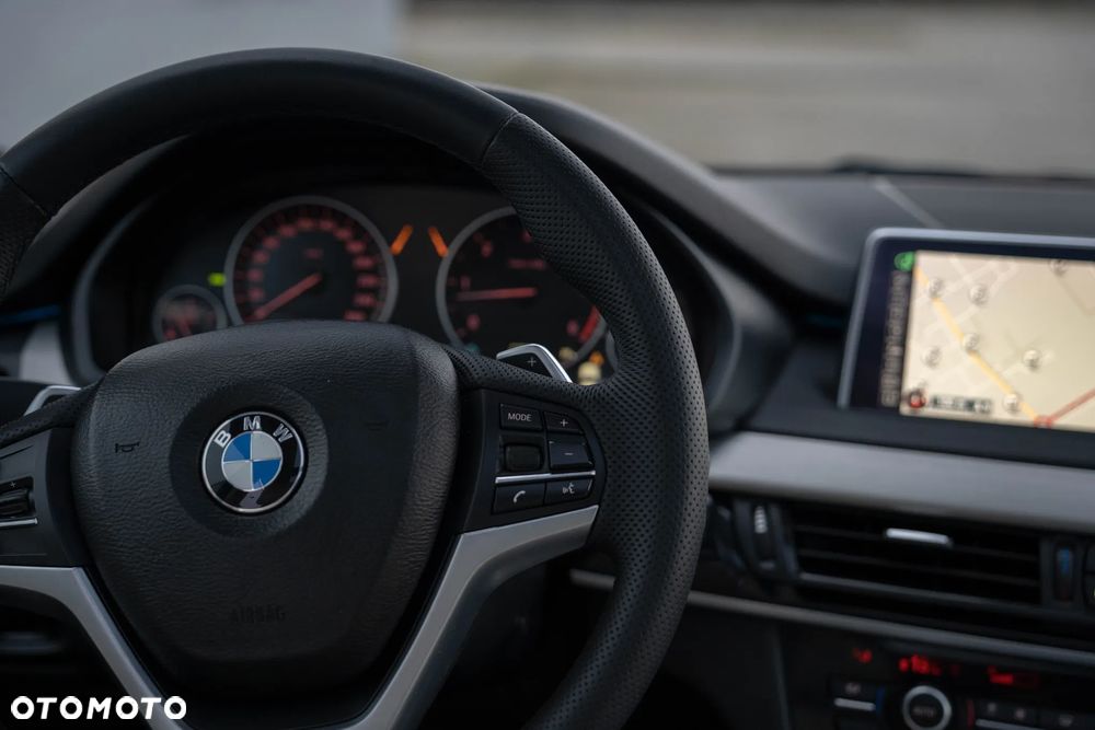 BMW X5 xDrive30d Sport-Aut - 23