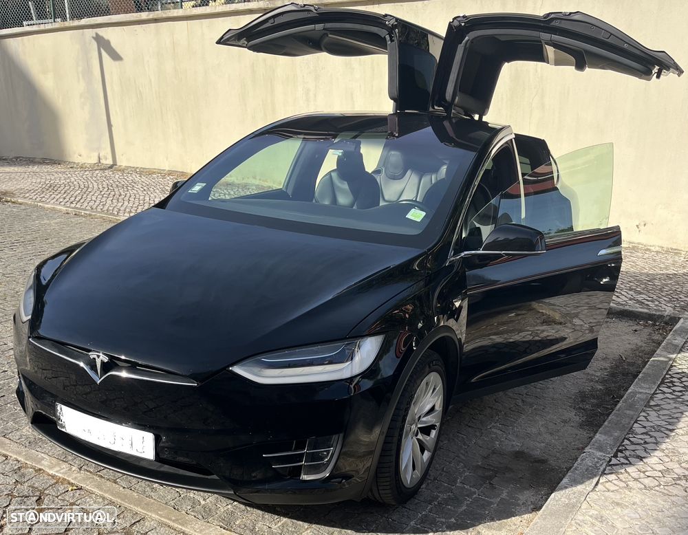 Tesla Model X P100D - 1