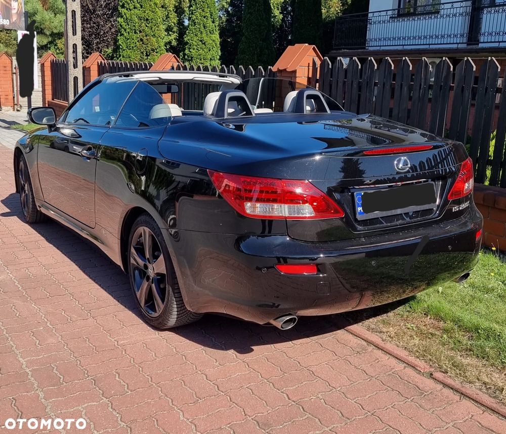 Lexus IS 250C Sport - 4