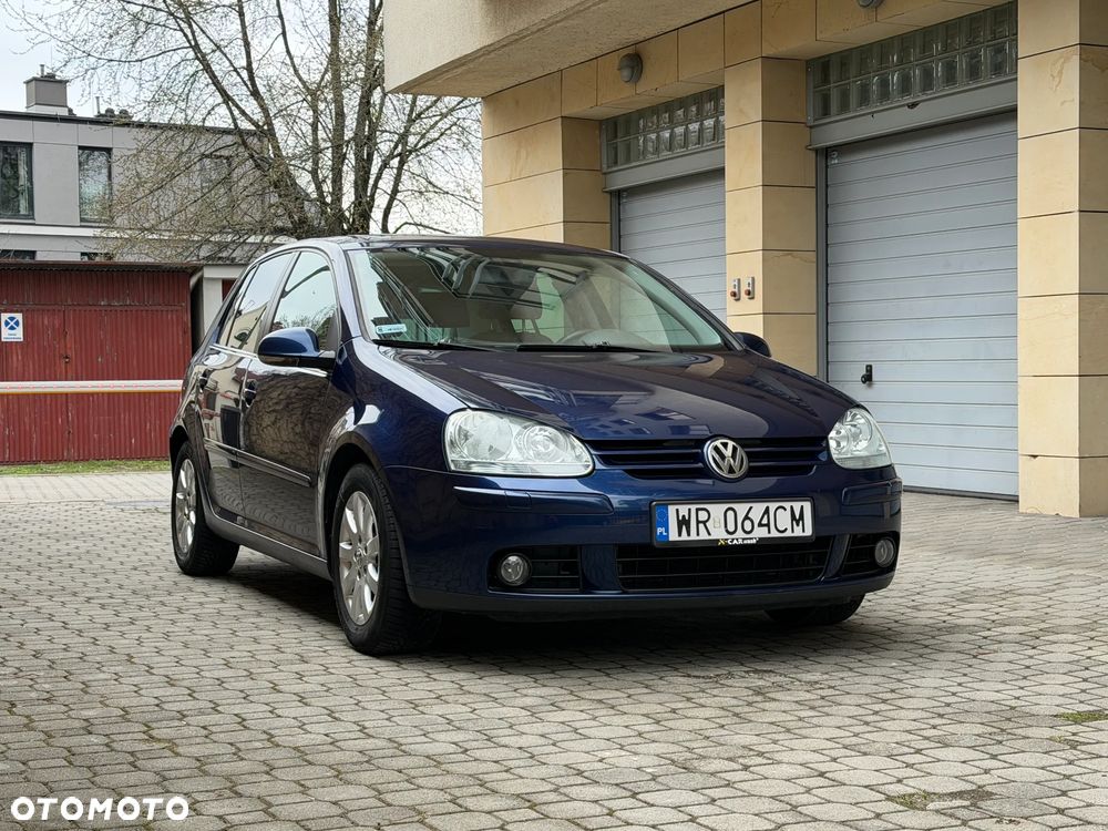 Volkswagen Golf 2.0 FSI Comfortline DSG - 3