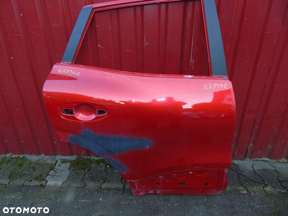Renault Kadjar drzwi prawe 821525757R