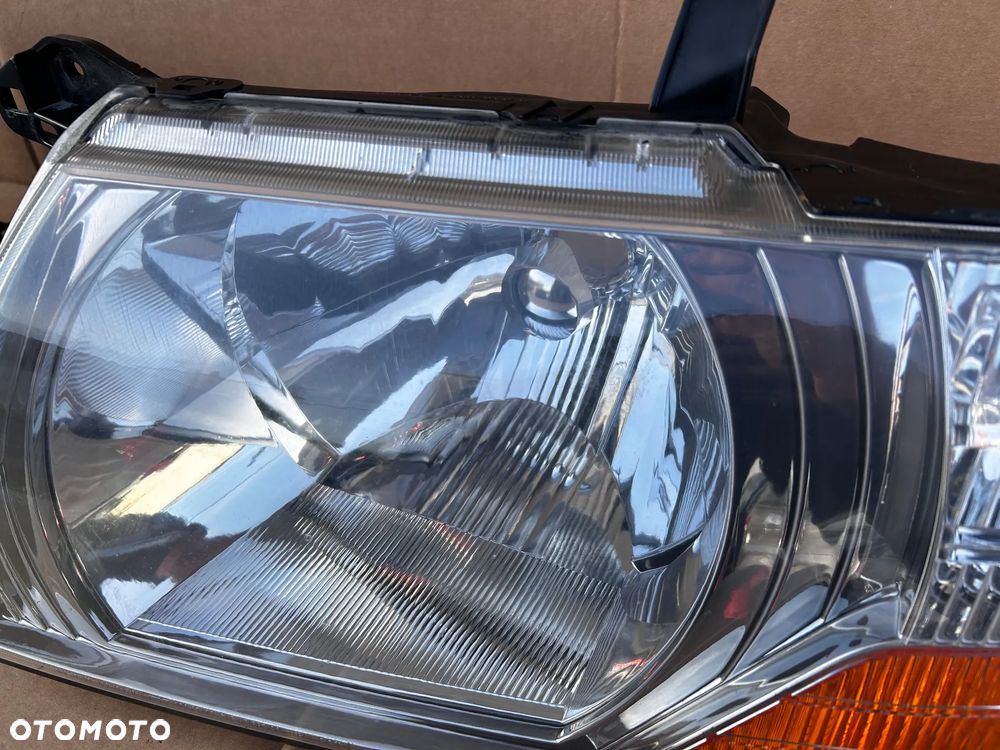 MITSUBISHI PAJERO LAMPA REFLEKTOR PRZÓD PRZEDNIA PRAWA LEWA - 4