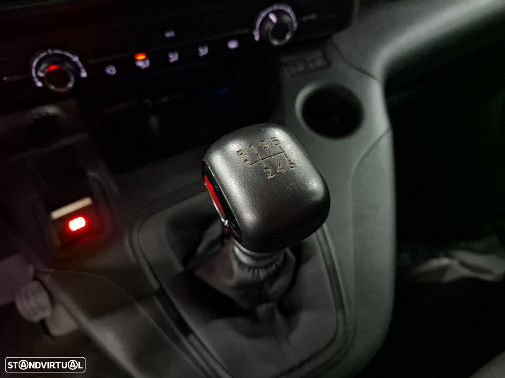 Peugeot Partner - 16