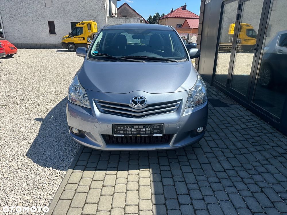 Toyota Verso 1.8 Life - 2
