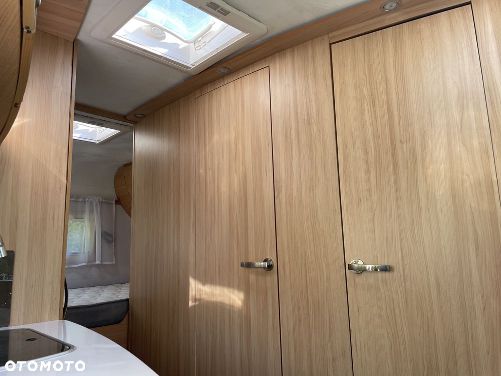 Adria Adriatik Vision i707 SG - 16