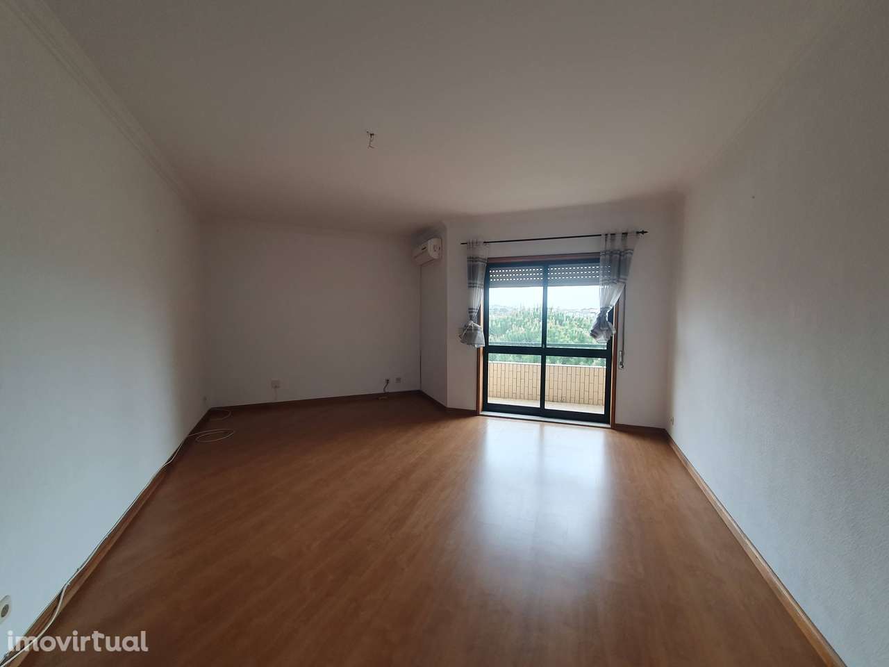 Apartamento T1 em  Rio Tinto - Rua das Cavadas - Grande imagem: 5/10